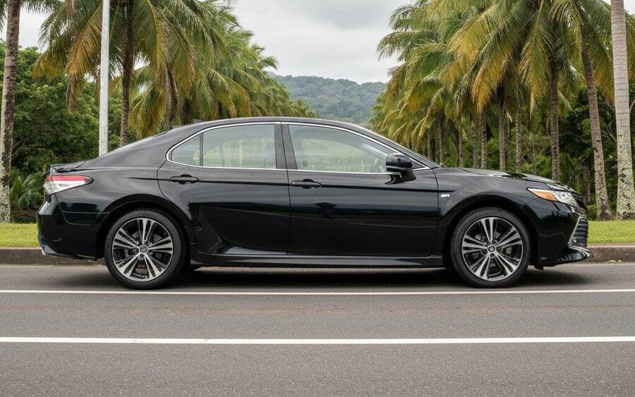 Sedan vehicle for private transportation in Costa Rica