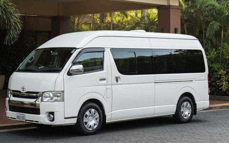 Passenger van for group transportation in Costa Rica
